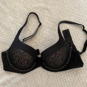Victoria’s Secret Black Bra